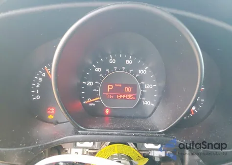 2014 Kia Soul from USA, damaged, VIN KNDJN2A2XE7723435